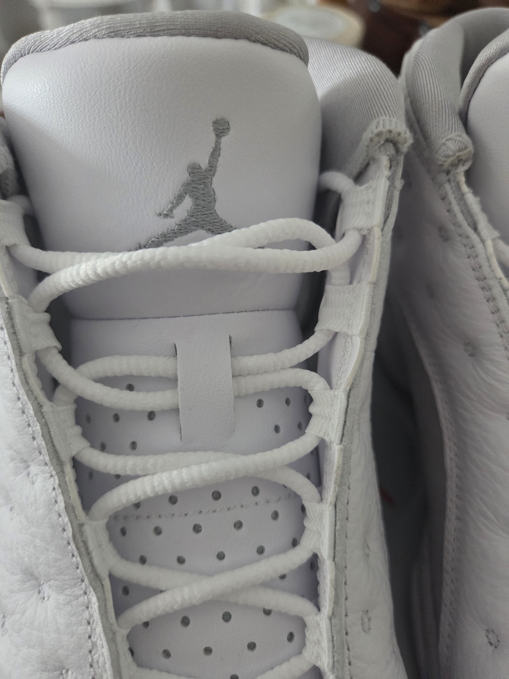 Air Jordan 13 Retro Low Men’s Basketball Shoes — White/Grey SIZE 8 - Picture 5 of 6